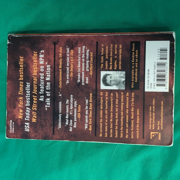 World War Z: An Oral History of the Zombie War by Max Brooks Paperback Novel - Picture 2 of 2